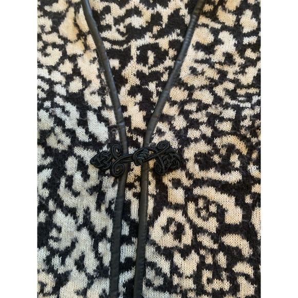 Mango women's cardigan size Medium - Picture 4 of 5